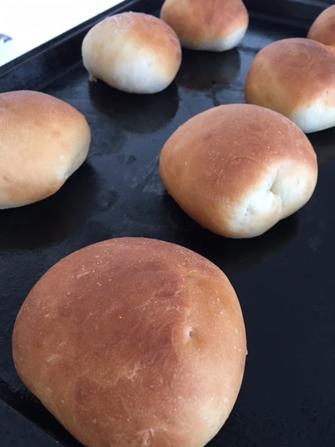 Easy and Quick Homemade Buns